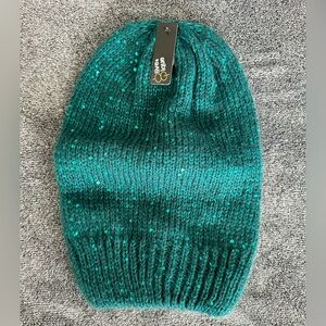 Olive & Pique Women's One Size Green Sequin Knit Beanie, Acrylic/Polyester